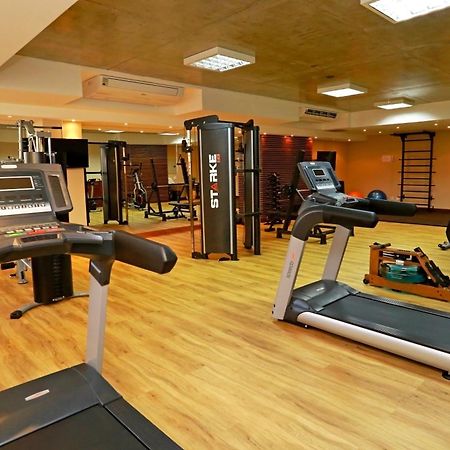 Florianópolis Majestic Palace Hotel מראה חיצוני תמונה A gym